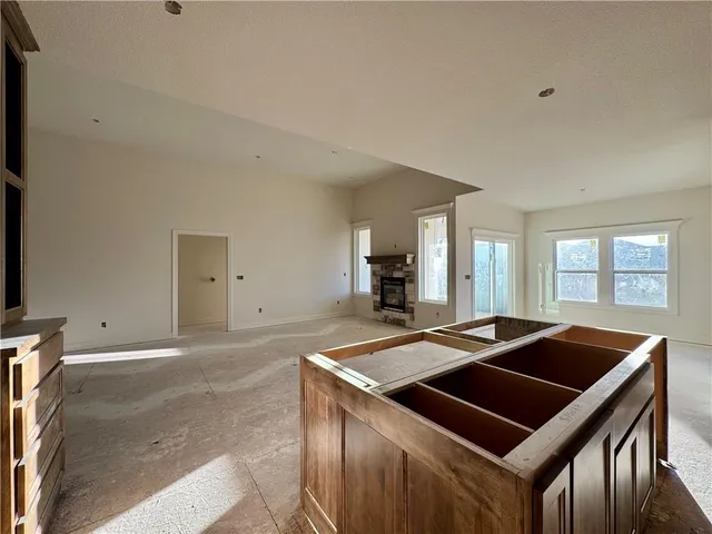 $535,000 | 10022 North Oakland Avenue, Kansas City, MO 64157