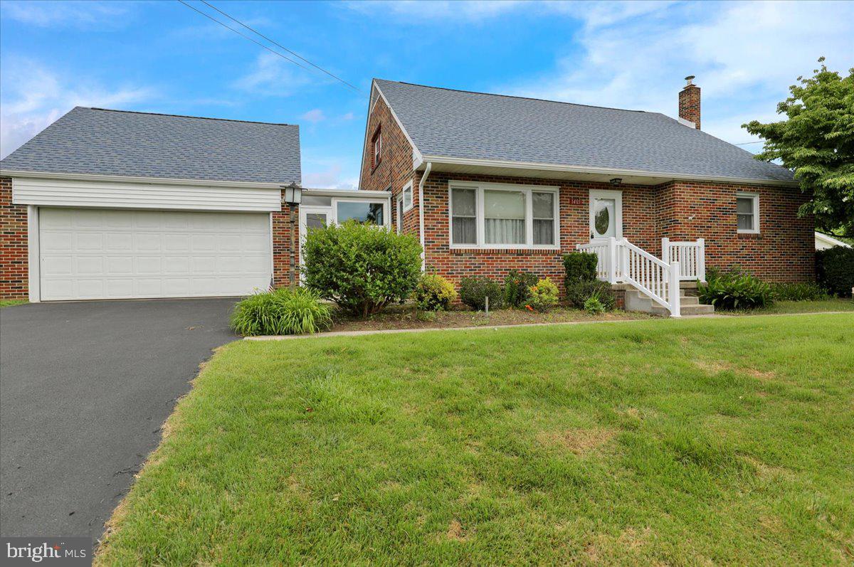 1405 Meade Street Reading, PA 19607 - Photo 1 of 45 Gallery Image 1