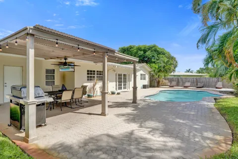 $824,000 | 1440 Southeast 4th Court, Deerfield Beach, FL 33441