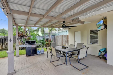$824,000 | 1440 Southeast 4th Court, Deerfield Beach, FL 33441
