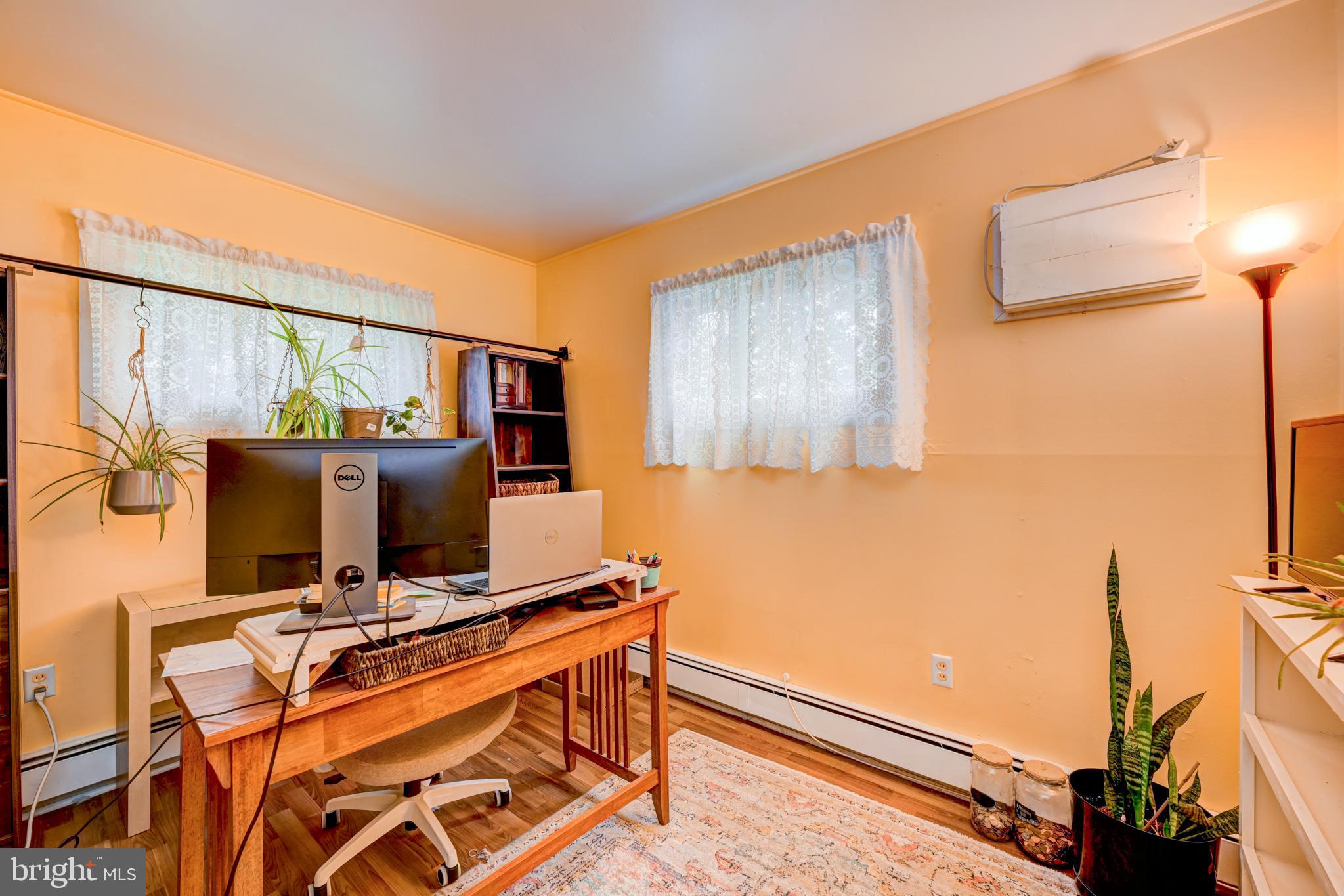 16 Indigo Road Levittown, PA 19057 - Photo 10 of 19 Gallery Image 10
