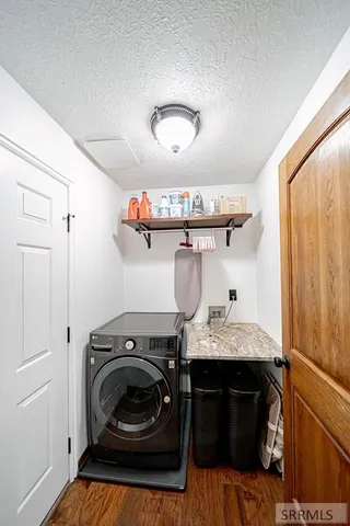 $399,900 | 340 Donna Drive, Idaho Falls, ID 83402