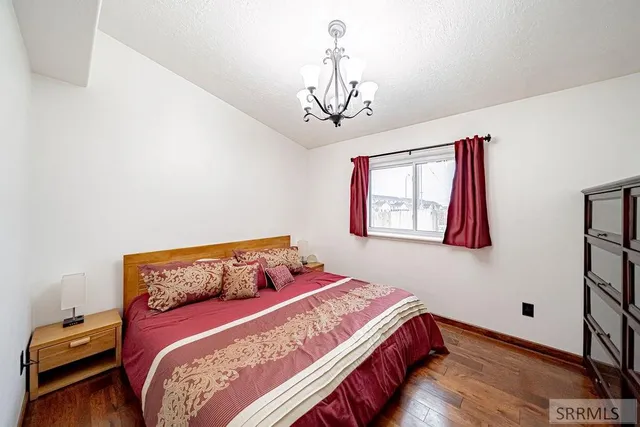 $399,900 | 340 Donna Drive, Idaho Falls, ID 83402