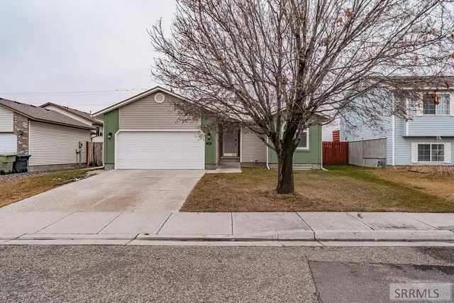 $399,900 | 340 Donna Drive, Idaho Falls, ID 83402