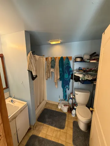 $159,900 | 712 Vine Street, Wisconsin Dells, WI 53965