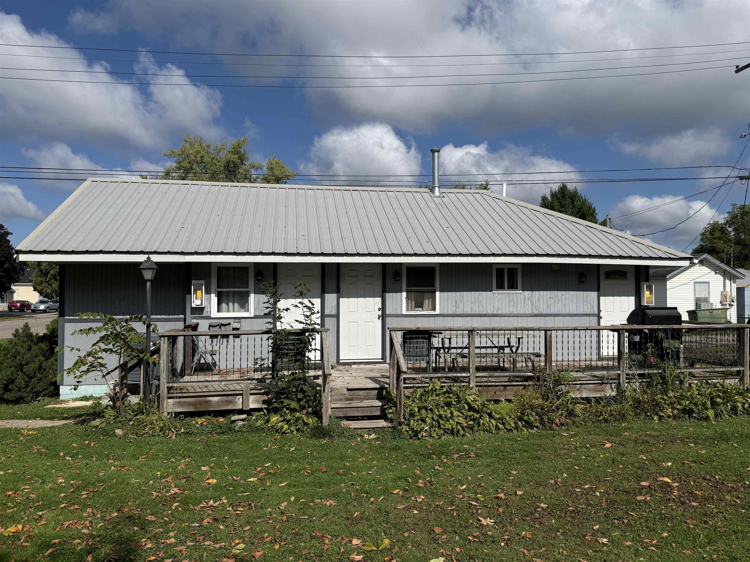 712 Vine Street Wisconsin Dells, WI 53965 - Photo 3 of 27