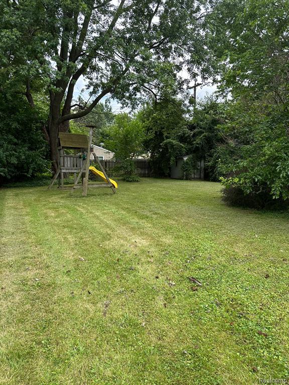 2896 James Road Auburn Hills, MI 48326 - Photo 4 of 22