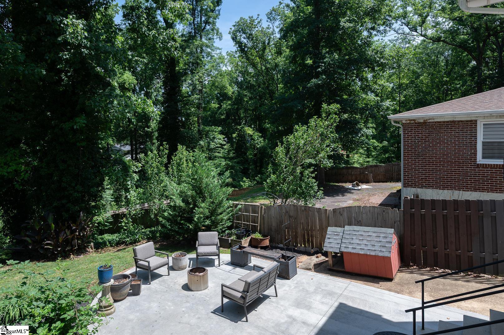 38 Nottingham Road Greenville, SC 29607 - Photo 32 of 37 Gallery Image 32
