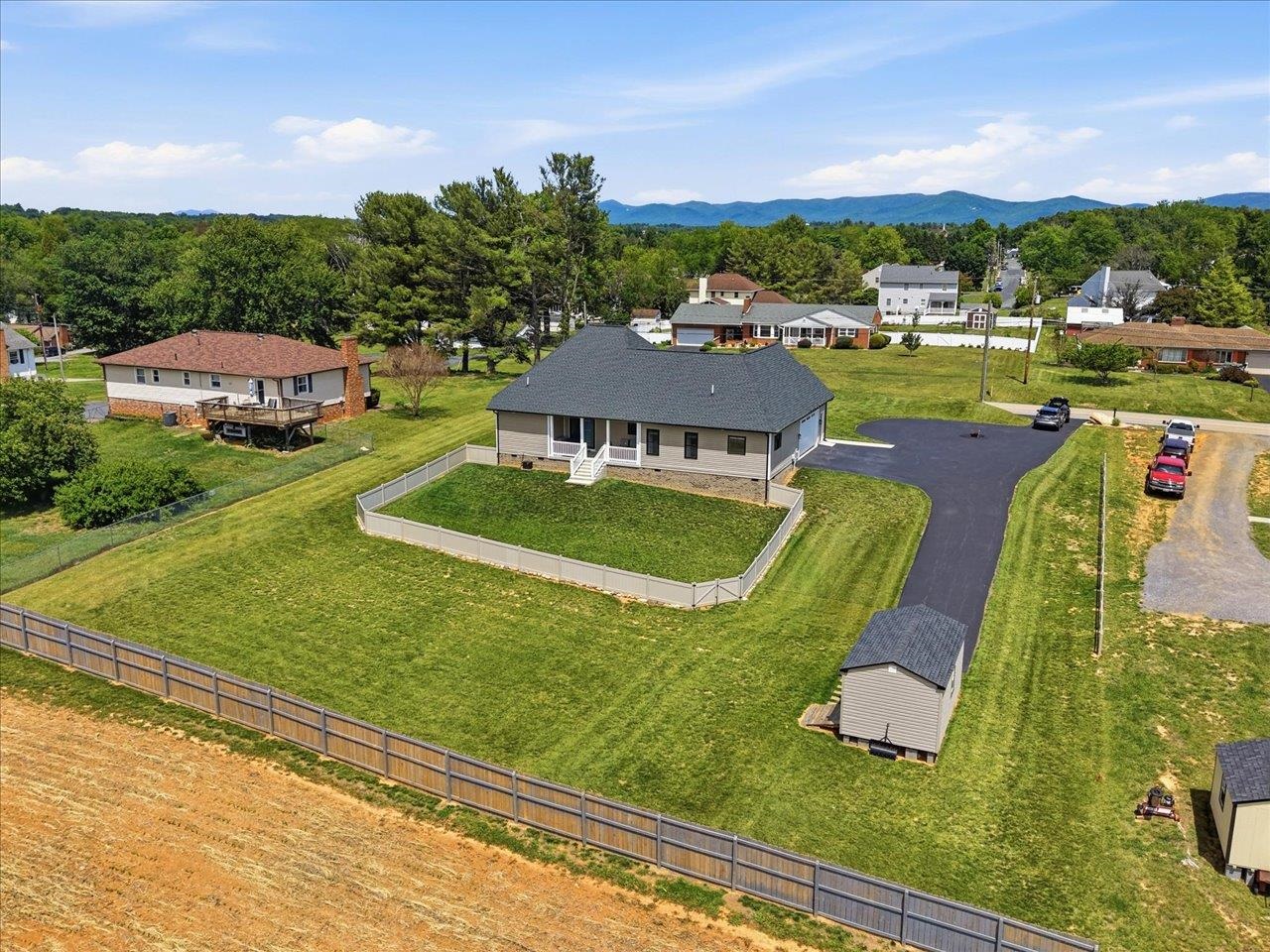 1003 Ladd Road Waynesboro, VA 22980 - Photo 44 of 53