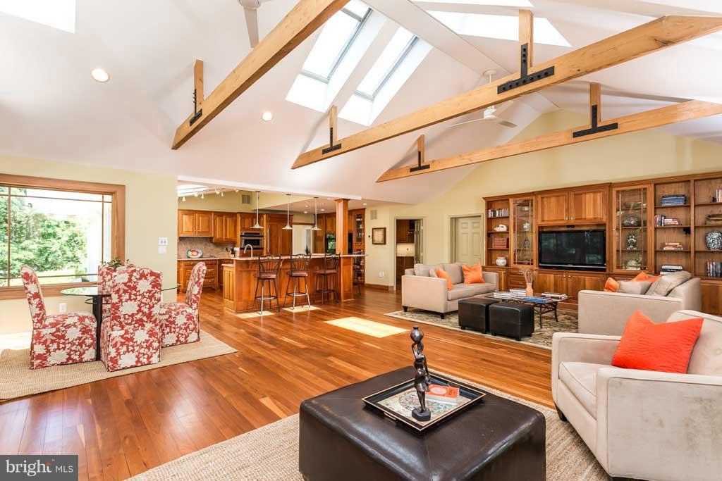 2214 Boxmere Road Lutherville-Timonium, MD 21093 - Photo 11 of 28 Family Room