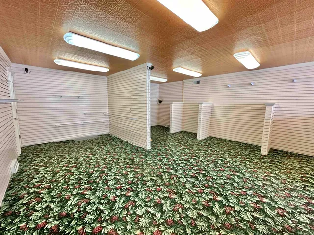 $219,900 | 1321 West Court Street, Janesville, WI 53548