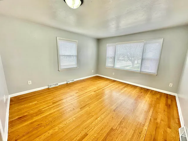 $219,900 | 1321 West Court Street, Janesville, WI 53548