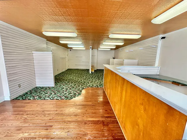 $219,900 | 1321 West Court Street, Janesville, WI 53548