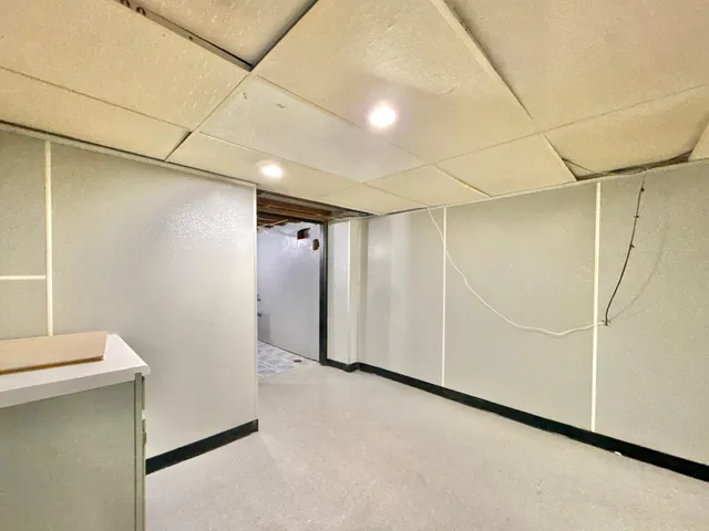 $219,900 | 1321 West Court Street, Janesville, WI 53548