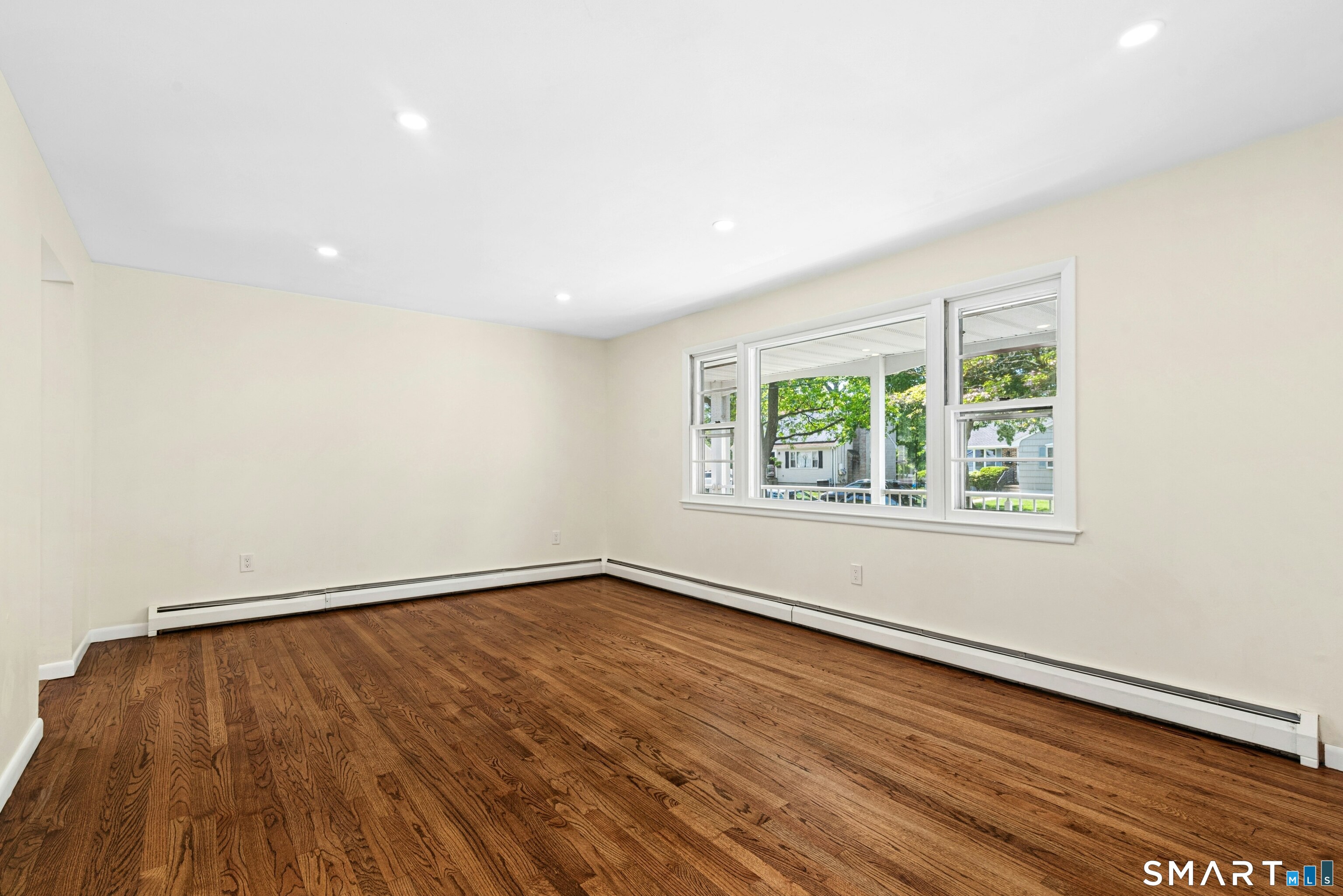 140 Spring Street Stratford, CT 06614 - Photo 8 of 28