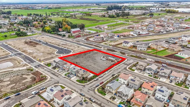 $3,400,000 | 380 Airport Way, Manteca, CA 95337