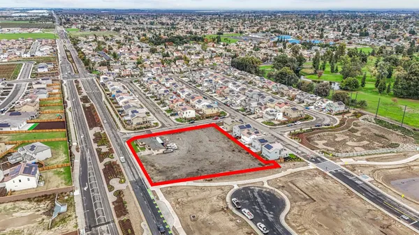 $3,350,000 | 380 Airport Way, Manteca, CA 95337