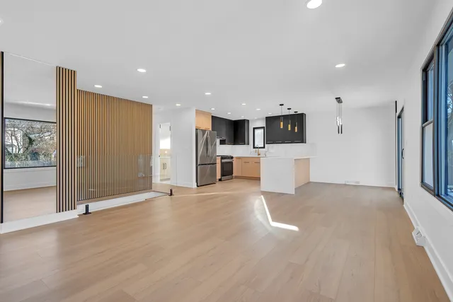 $680,000 | 1408 North Burning Bush Lane, Mount Prospect, IL 60056