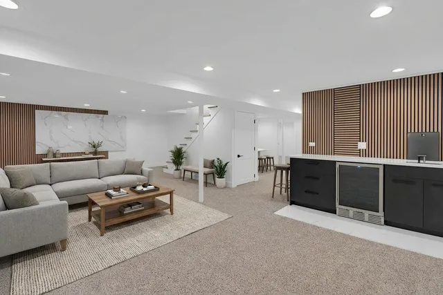 $680,000 | 1408 North Burning Bush Lane, Mount Prospect, IL 60056