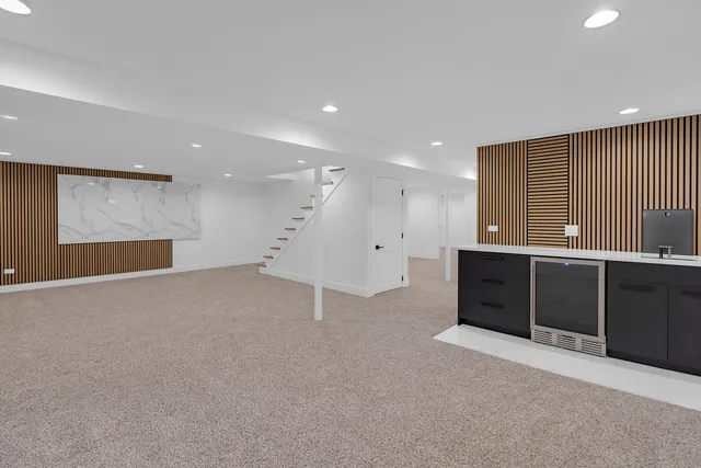 $680,000 | 1408 North Burning Bush Lane, Mount Prospect, IL 60056