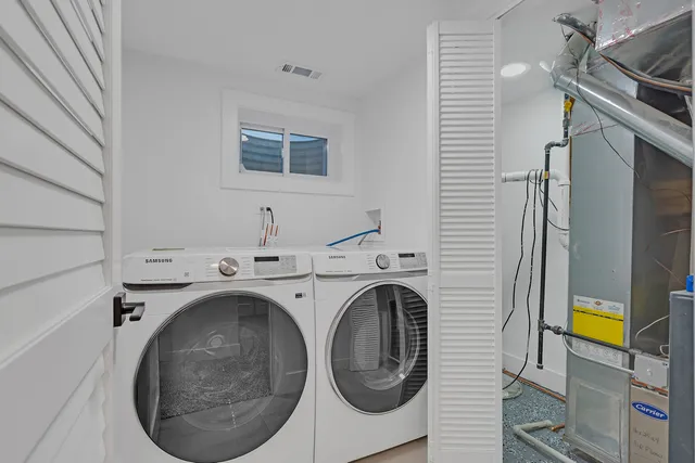 $680,000 | 1408 North Burning Bush Lane, Mount Prospect, IL 60056