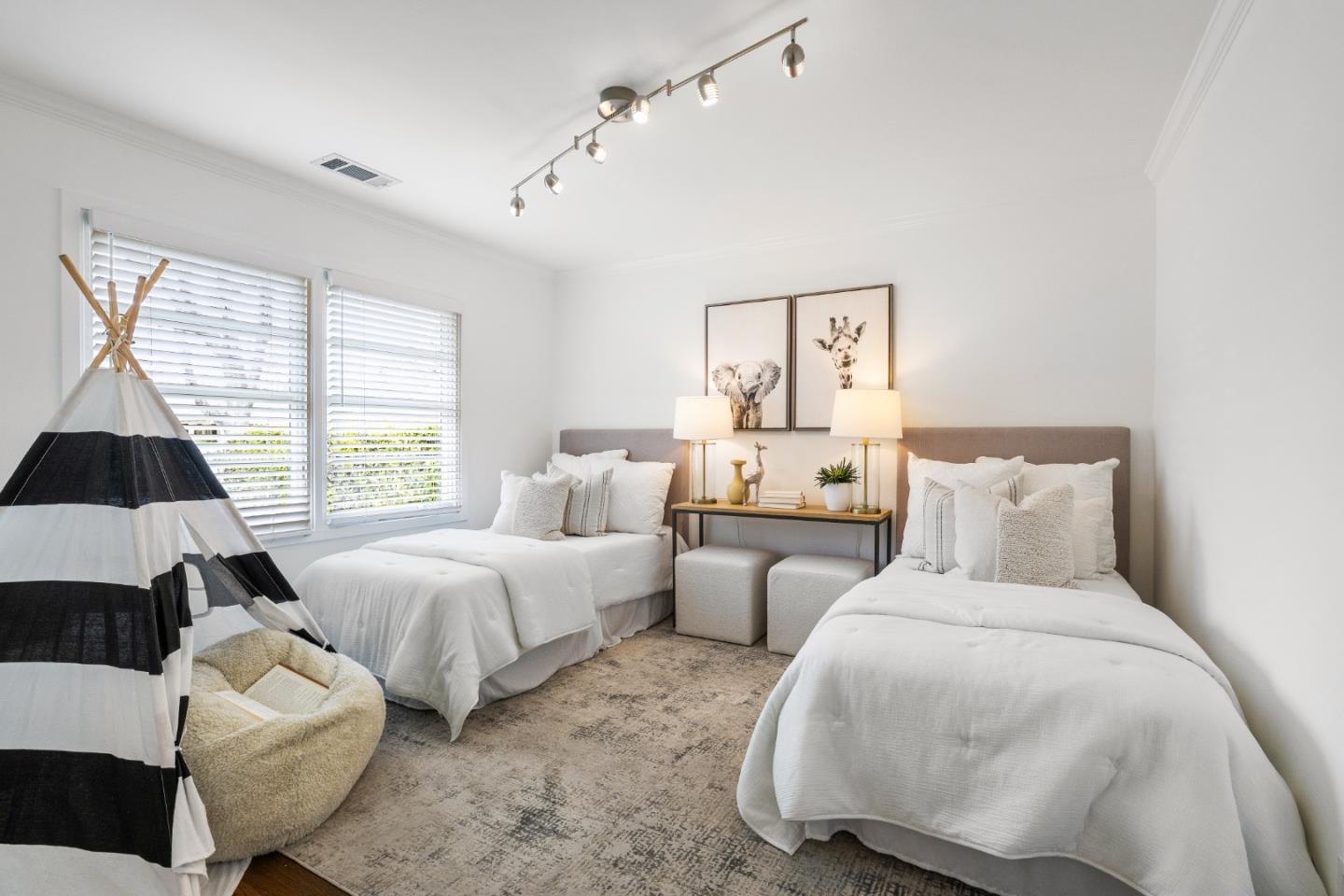 340 Bloomfield Road Burlingame, CA 94010 - Photo 21 of 34 Gallery Image 21