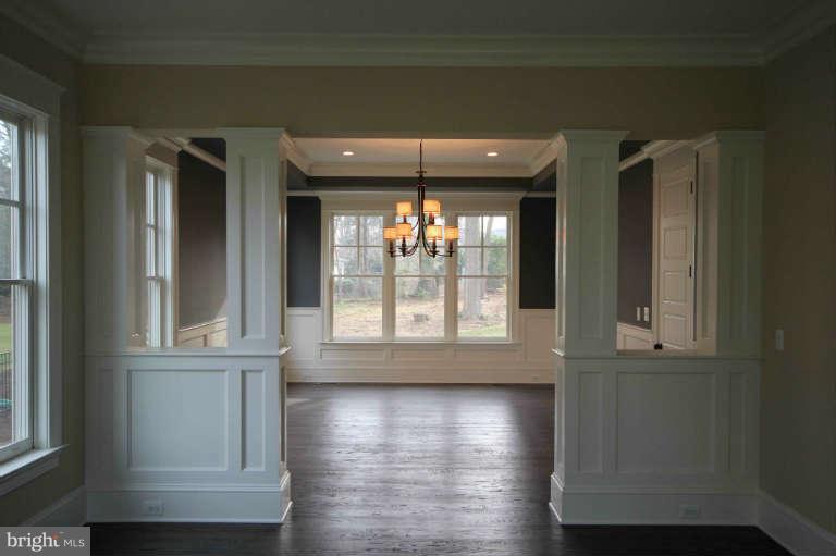 7111 Churchill Road McLean, VA 22101 - Photo 15 of 27 Living Room