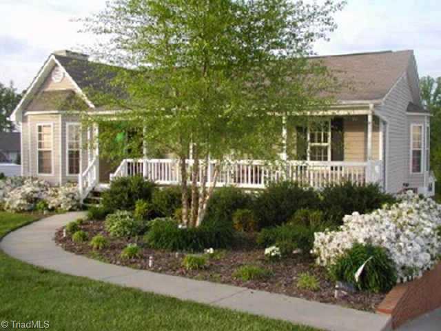 4955 Springhouse Farm Road Winston-Salem, NC 27107 - Photo 1 of 9 Exterior Front.