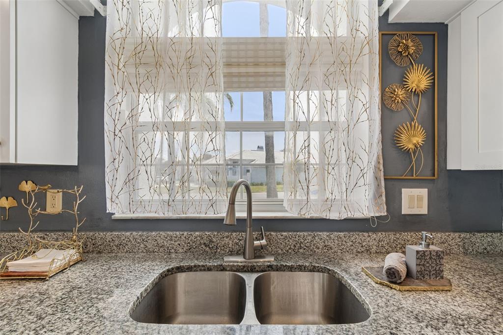 10491 Casa Grande Circle Spring Hill, FL 34608 - Photo 8 of 57
