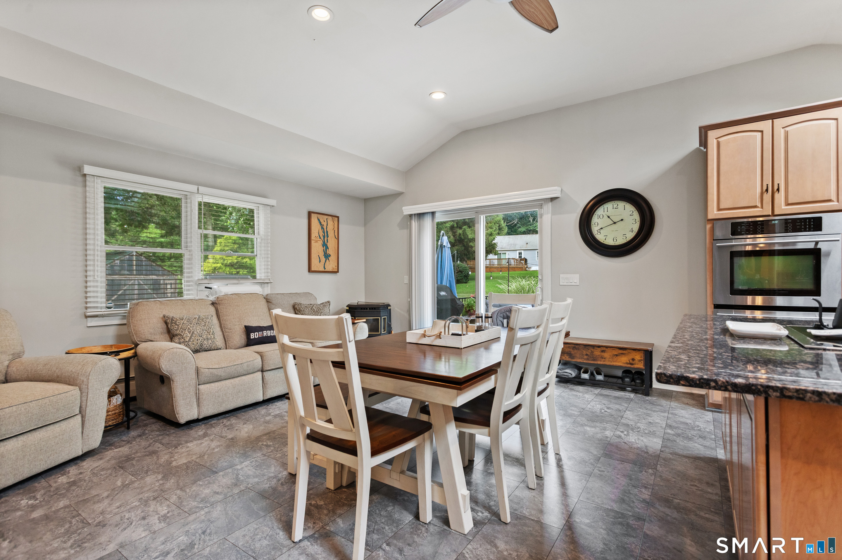41 Wilkes Road Danbury, CT 06811 - Photo 11 of 39