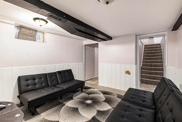 $264,900 | 927 Merrifield Street Southeast, Grand Rapids, MI 49507