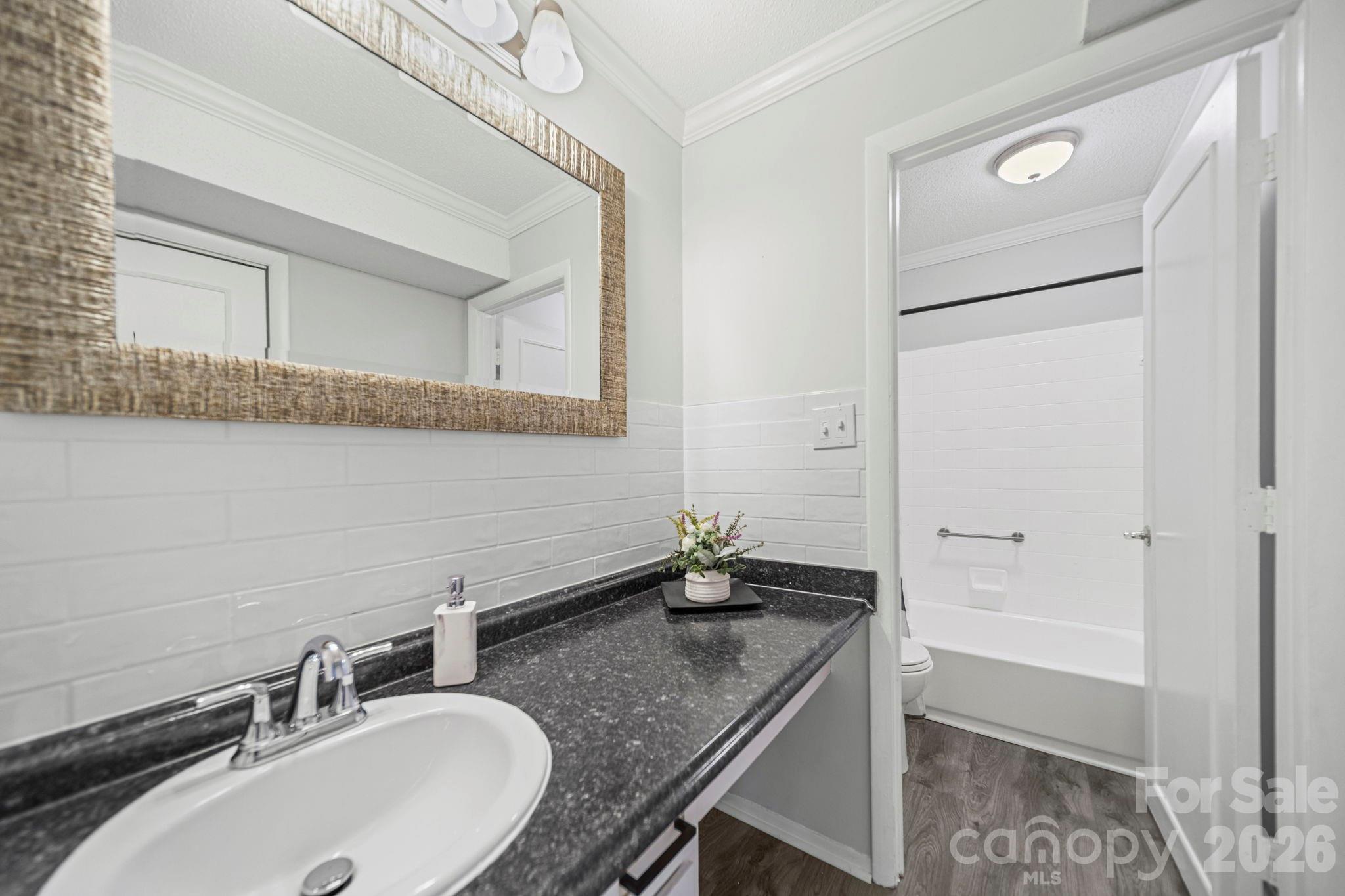 5026 Sardis Road Charlotte, NC 28270 - Photo 13 of 21