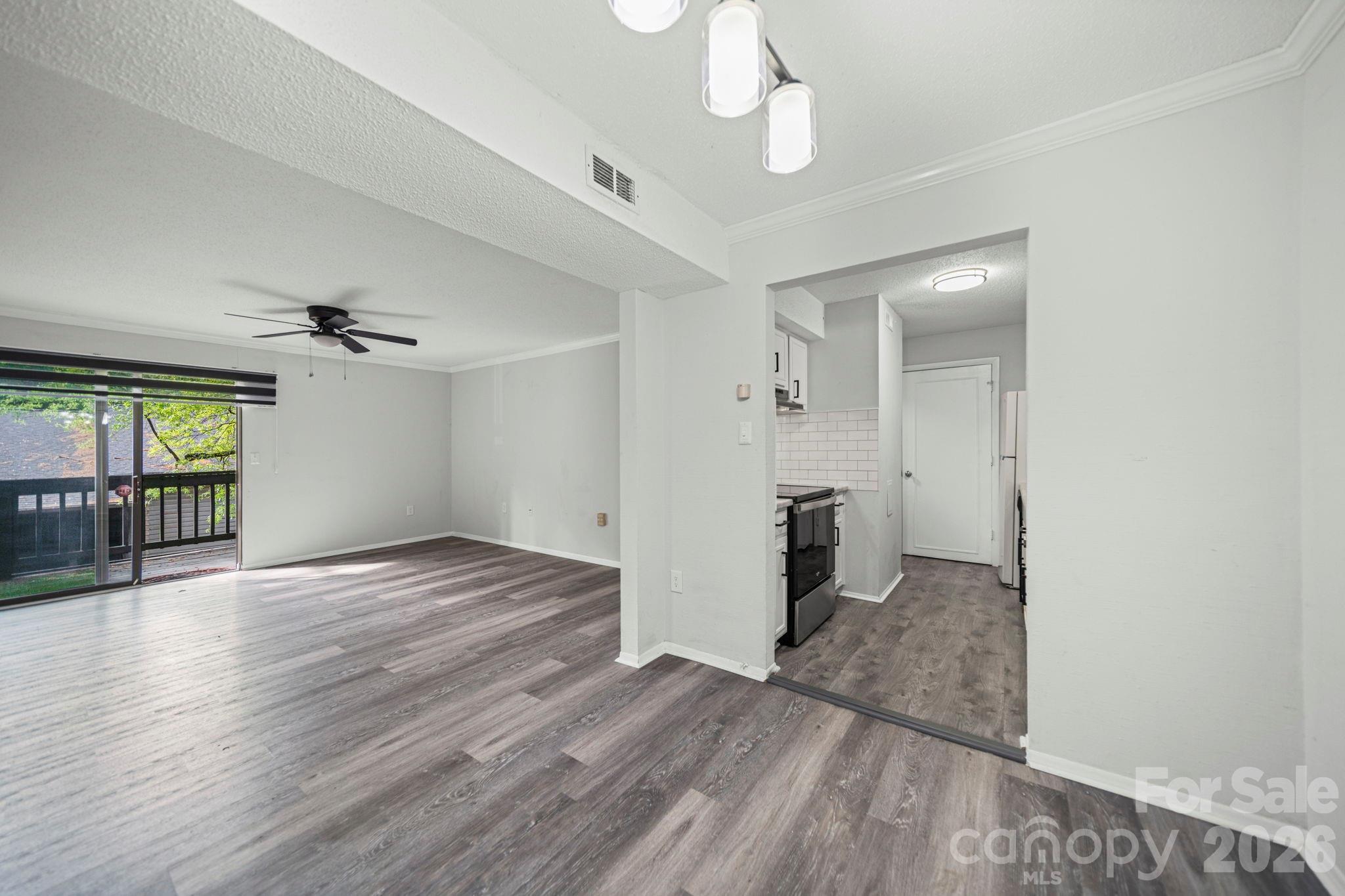 5026 Sardis Road Charlotte, NC 28270 - Photo 10 of 21