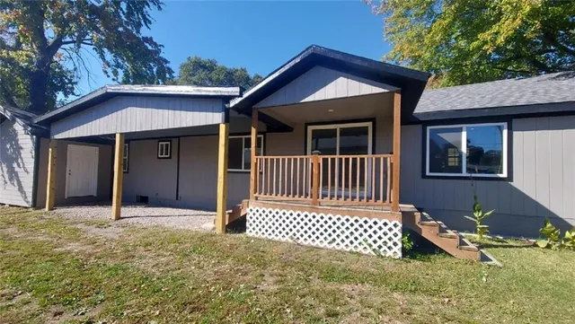 $195,000 | 205 West 20th Street, Pittsburg, KS 66762