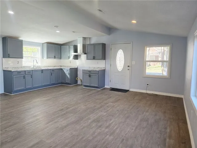 $195,000 | 205 West 20th Street, Pittsburg, KS 66762