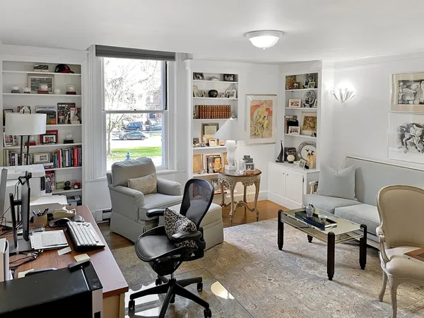 $9,250 | 333 Commonwealth Avenue, Unit 7, Boston, MA 02115