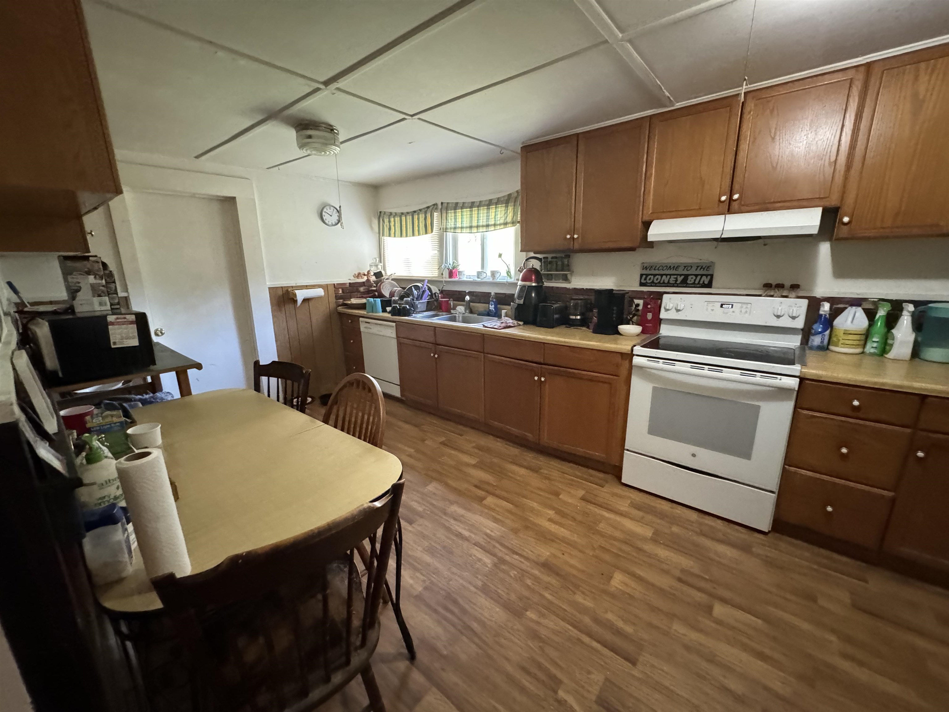 76 Lane Road Derry, NH 03038 - Photo 25 of 28