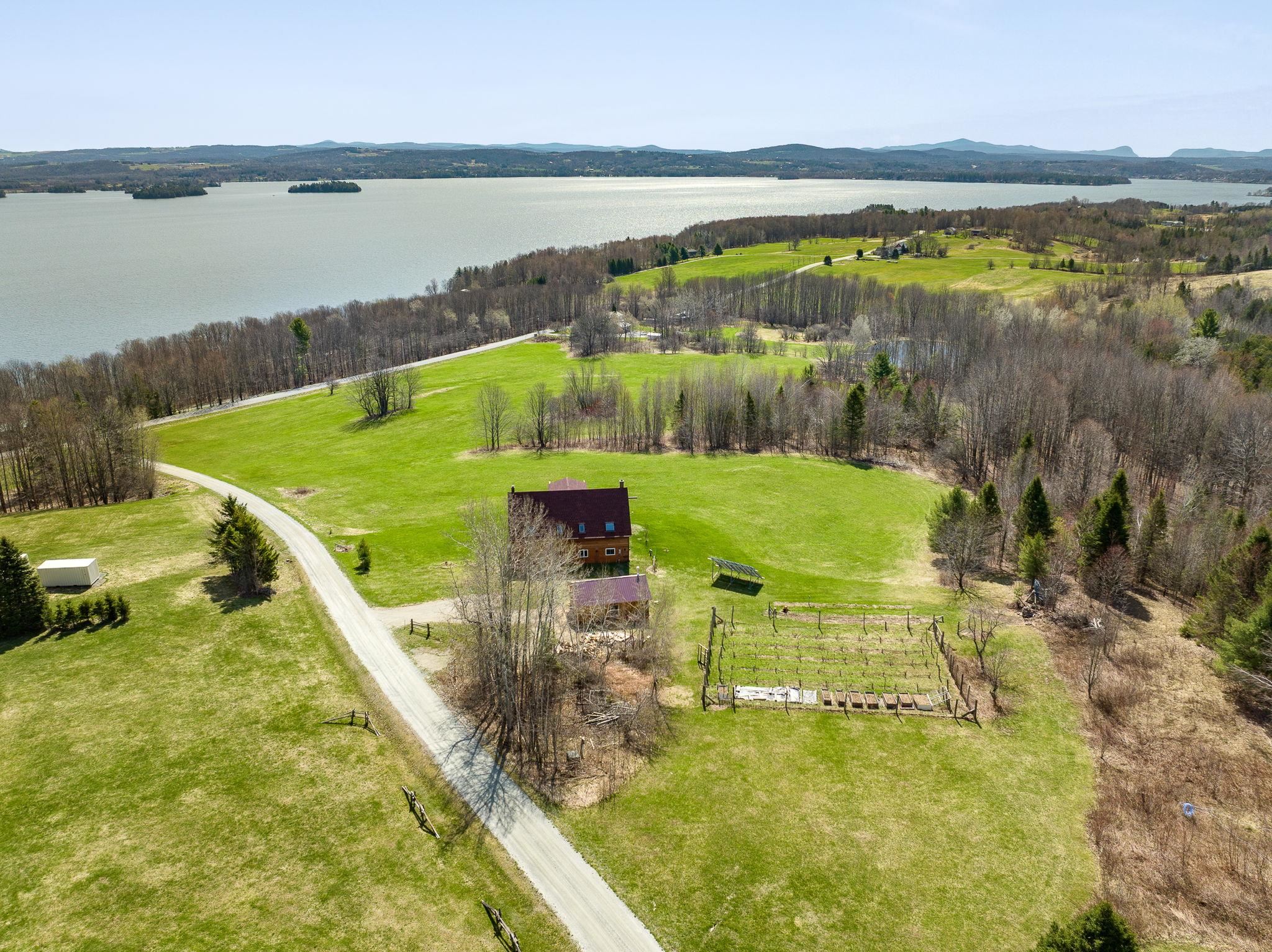 145 Jeffries Road Newport Town, VT 05857 - Photo 9 of 60