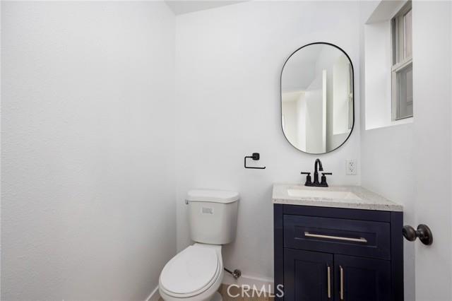 2627 West Vernon Avenue Los Angeles, CA 90008 - Photo 8 of 17