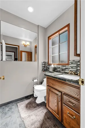 $1,299,000 | 6337 Droxford Street, Lakewood, CA 90713