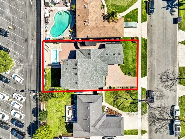 $1,299,000 | 6337 Droxford Street, Lakewood, CA 90713