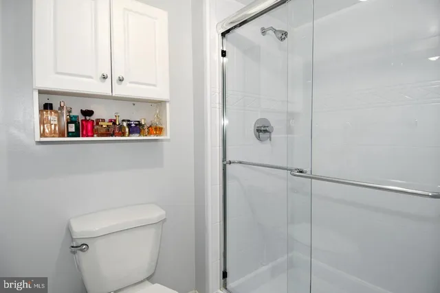 $2,700 | 4500 South Four Mile Run Drive, Unit 1218, Arlington, VA 22204