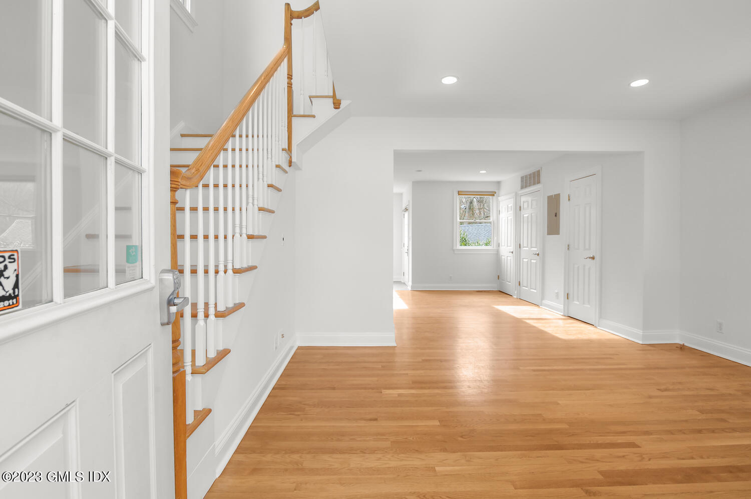 72 Orchard Street Cos Cob, CT 06807 - Photo 4 of 21 70 Orchard St Cos cob CT 06807-large-005