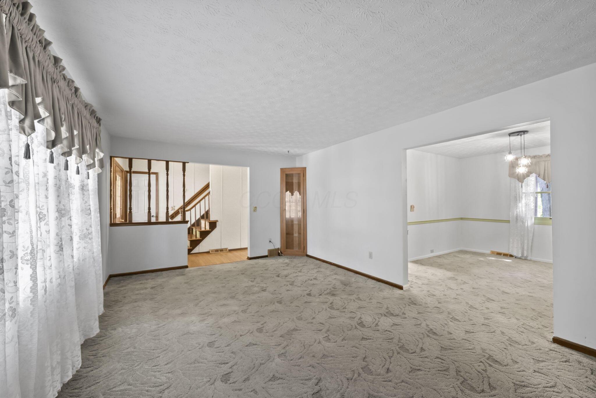 6624 Lisa Marie Road Columbus, OH 43229 - Photo 9 of 69 9