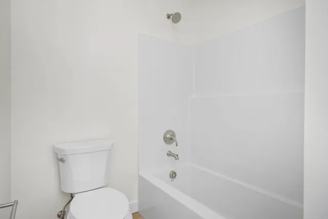 $799,900 | 850 Capitol Drive, Dane, WI 53529