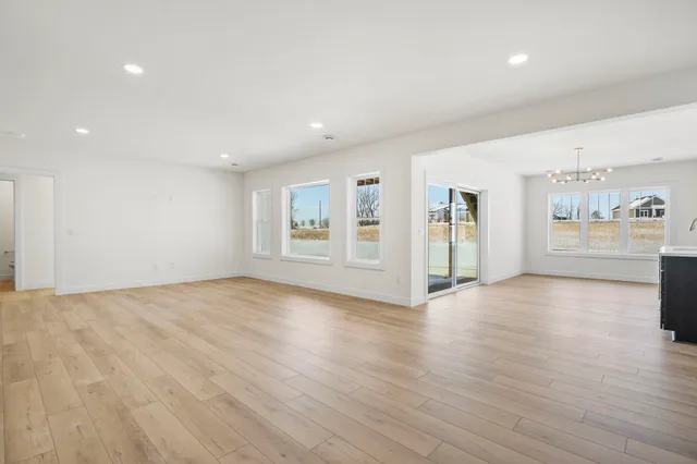 $799,900 | 850 Capitol Drive, Dane, WI 53529