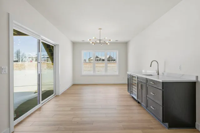 $799,900 | 850 Capitol Drive, Dane, WI 53529