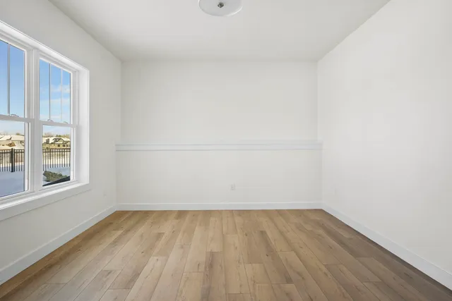 $799,900 | 850 Capitol Drive, Dane, WI 53529