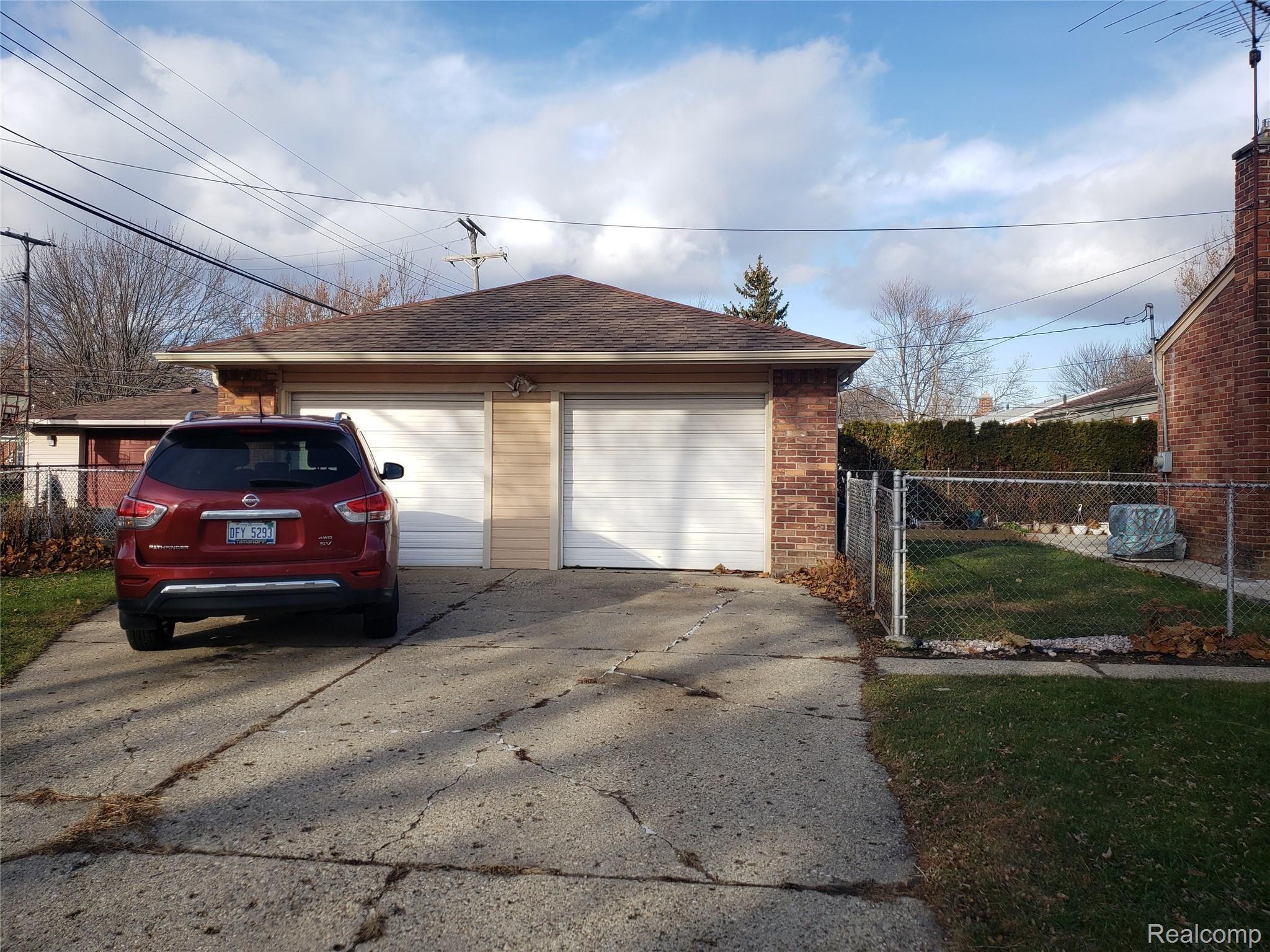 3833 Rome Avenue Warren, MI 48091 - Photo 23 of 23 20191215_142553.jpg