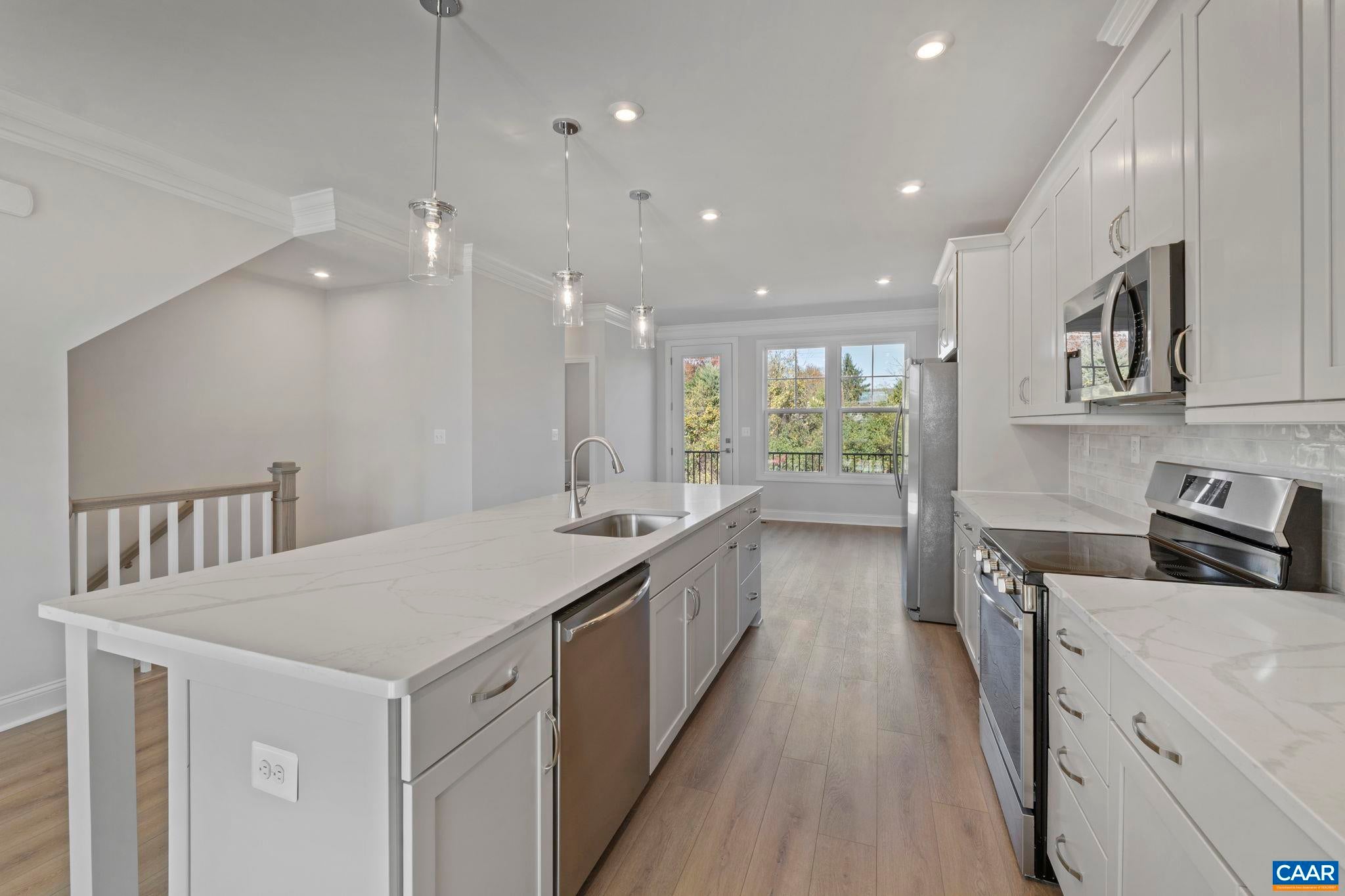736 Park Ridge Drive Charlottesville, VA 22902 - Photo 12 of 41 Gallery Image 12